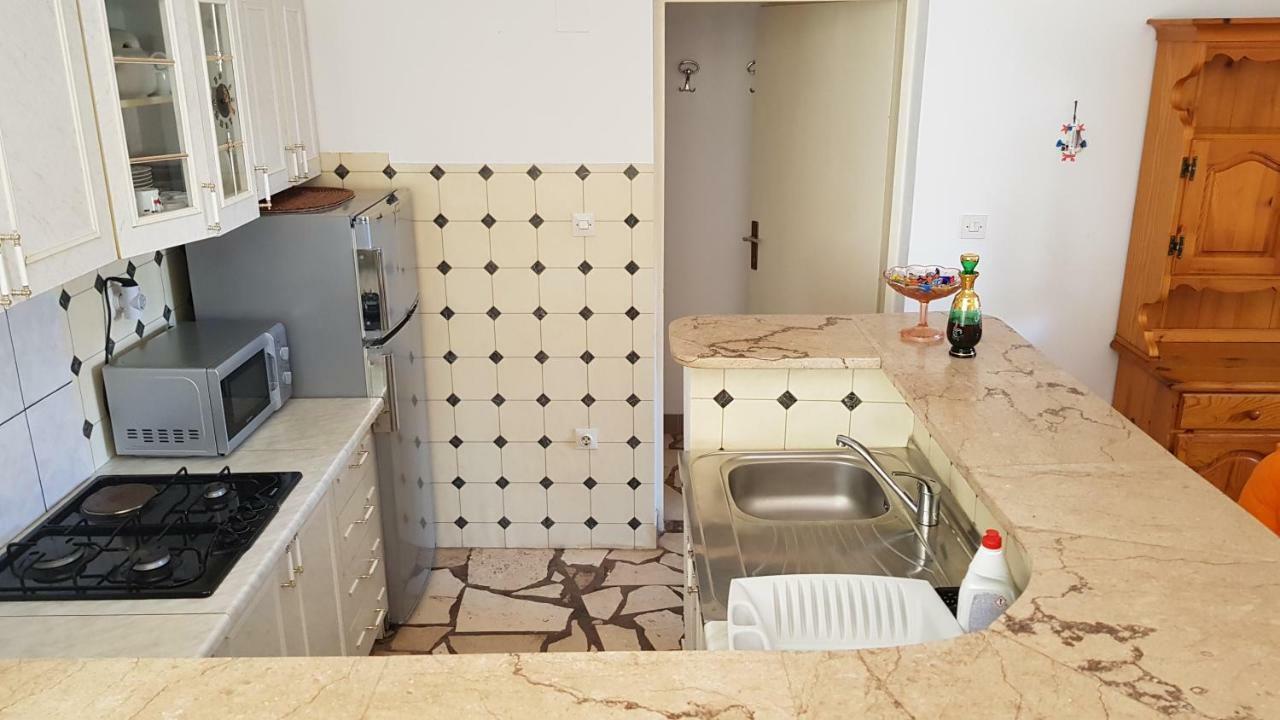 Apartments Vera - Mirca Mirce Eksteriør bilde